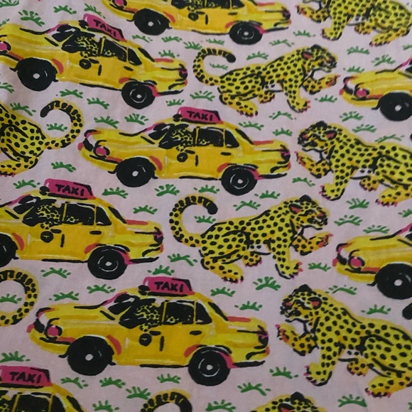 PRINTFRESH Taxi Please Pajama Set - Picture 2 of 5